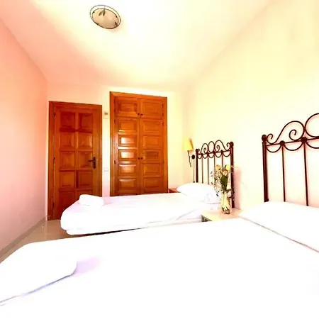 Villa con Wifi, piscina cerca de Playa en Las Américas