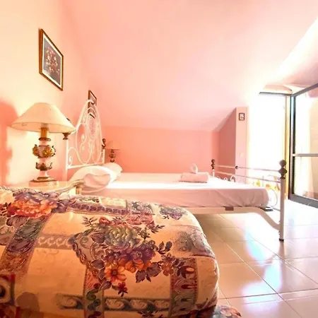 Villa Con Wifi, Piscina Cerca De Playa En Las Americas